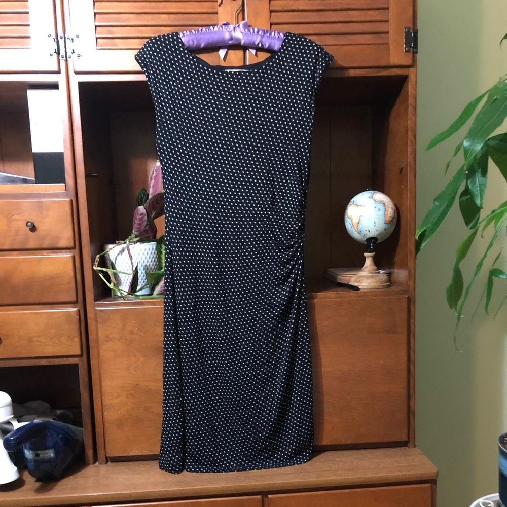 Ann Taylor Loft sleeveless Dress **ANY 3 ITEMS SHIP FREE**